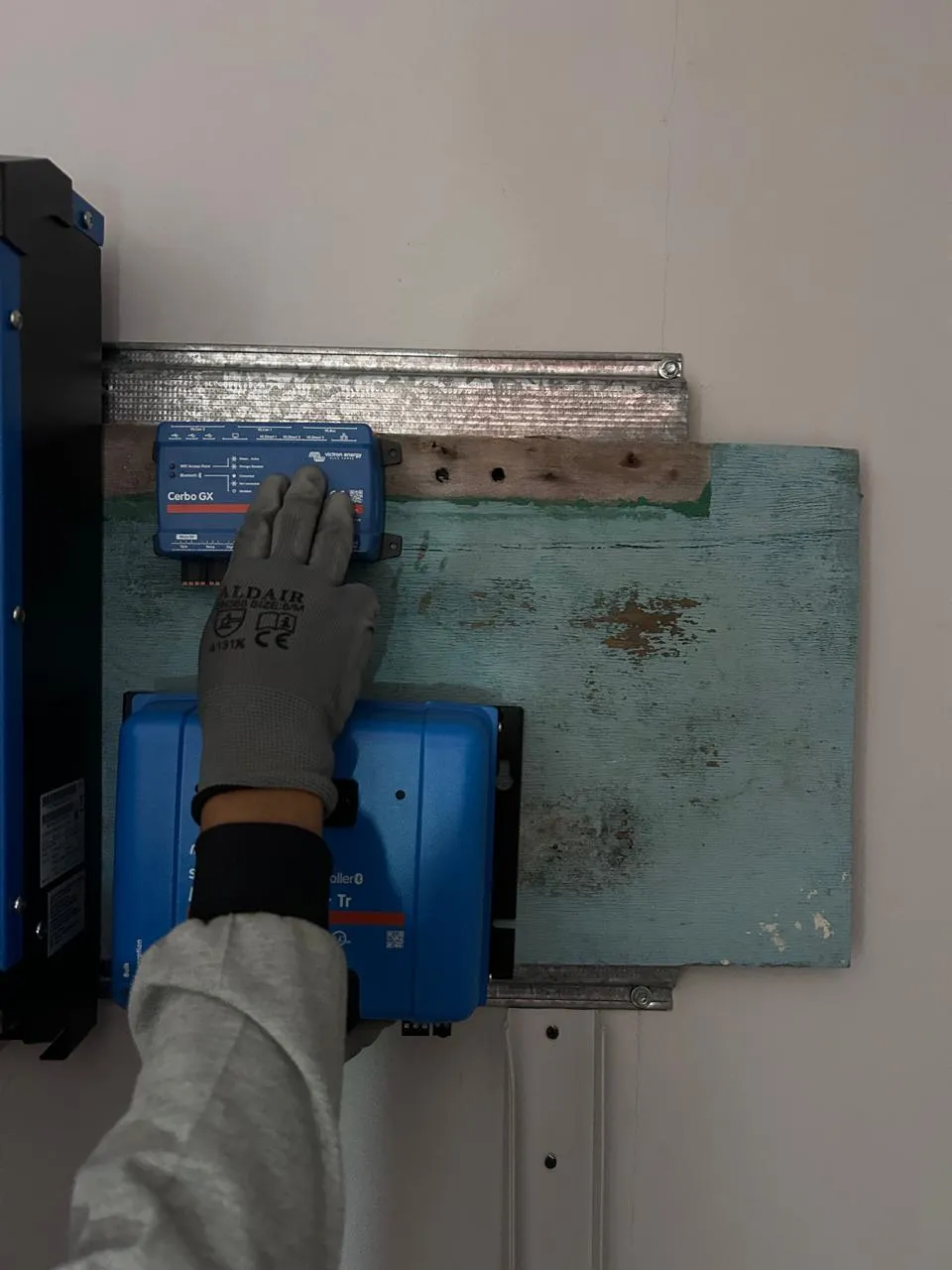 Paneles solares en operación